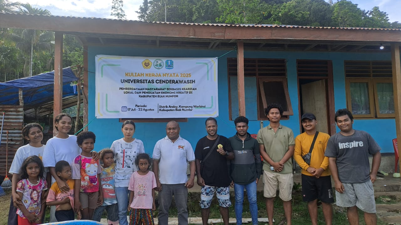 Penanaman Bibit Pohon